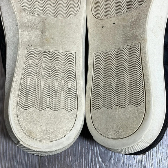 Steve Madden Ecentrcq Quilted Black Slip On Shoes 9.5 - Picture 13 of 16